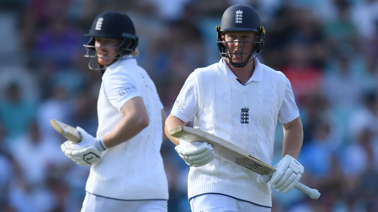 Ben Stokes und Jos Atkinson kehren nach schriftlichen Verwarnungen in den englischen Kader zurück. Sonny Baker und James Rowe gingen unter