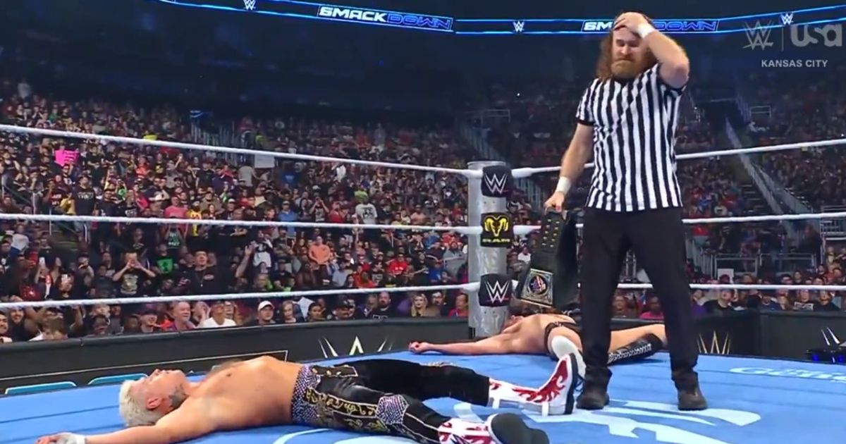 Cody Rhodes behält den WWE-Titel nach einem kontroversen Ende bei SmackDown