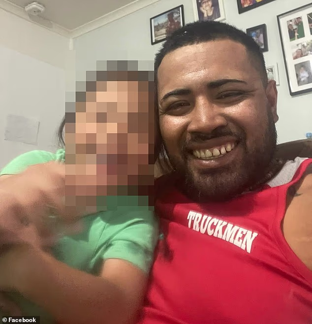 Lua Swanai (im Bild) brach am Samstag nach zwei Rugbyspielen auf einem Parkplatz am Jamison Oval in Canberra zusammen.