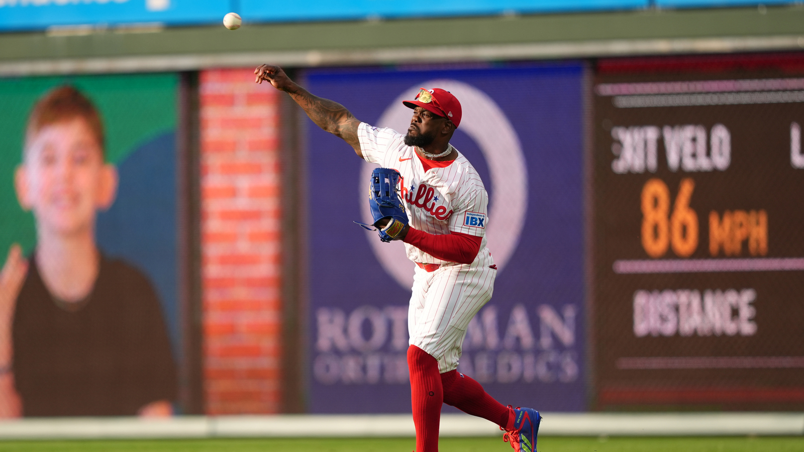 Die Verletzung von Adulis Garcia sorgt für eine große Lücke im Außenfeld der Phillies