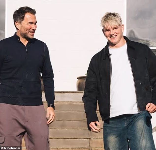 Henry Pollock, 21, ist eines der klügsten jungen Talente im Rugby und der erste Spieler, der sich dem wachsenden Matchroom-Kader von Eddie Hearn anschließt.