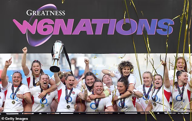Die Red Roses verlängerten ihre Siegesserie auf 38 Spiele und sicherten sich in Bordeaux den achten Rekordtitel in Folge bei den Women's Six Nations und den fünften Grand Slam-Titel in Folge