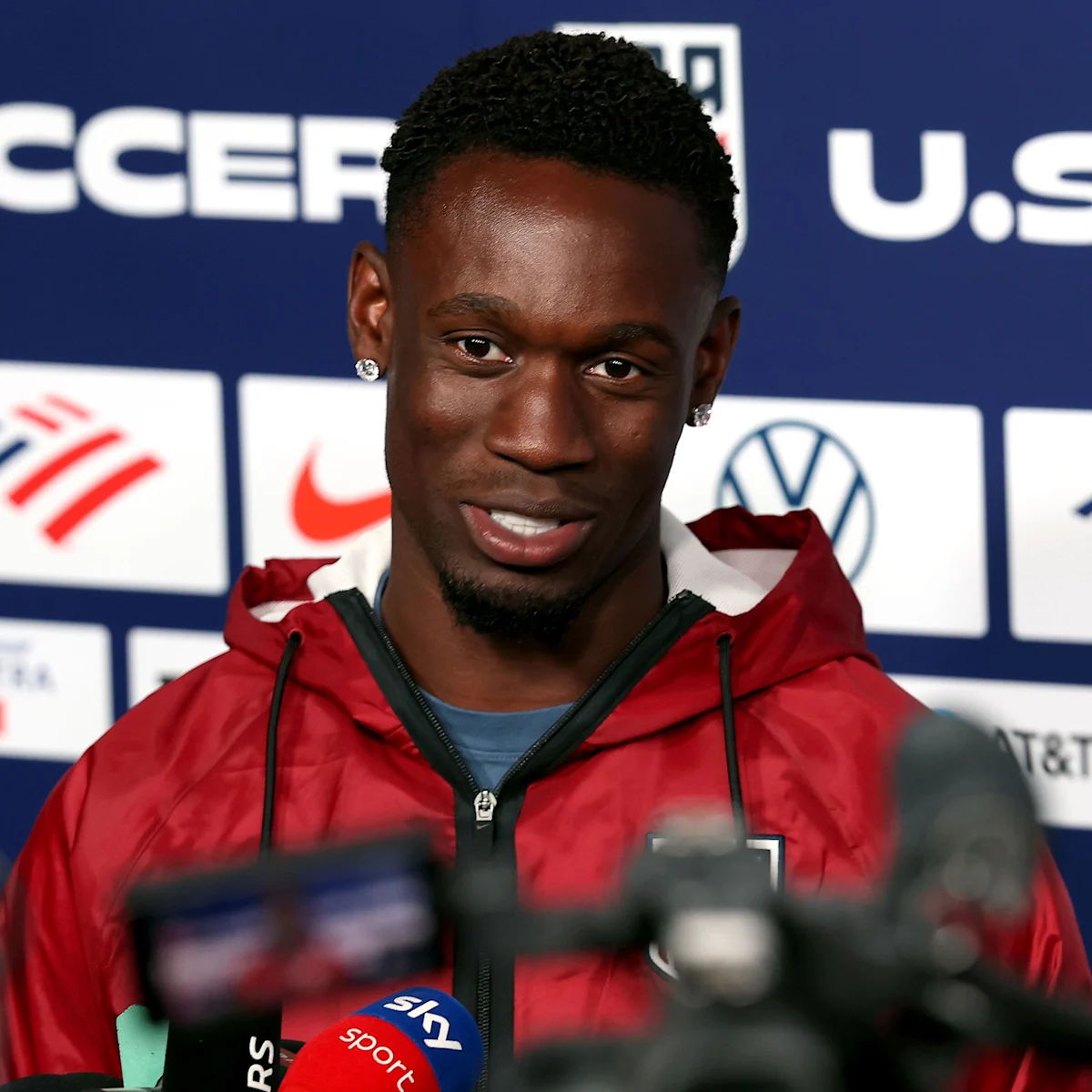 Folarin Balogun spricht über seinen einzigartigen Hintergrund und sein Streben nach „Determinismus“