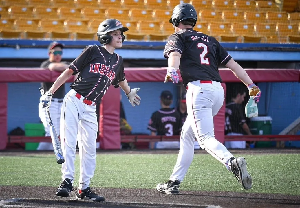 Holy Cross-Pitcher Bradley Bornhorn wurde nicht durch Spina bifida gebremst