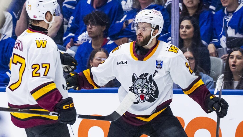 In Spiel 5 spielen die Wolves um Identität TheAHL.com
