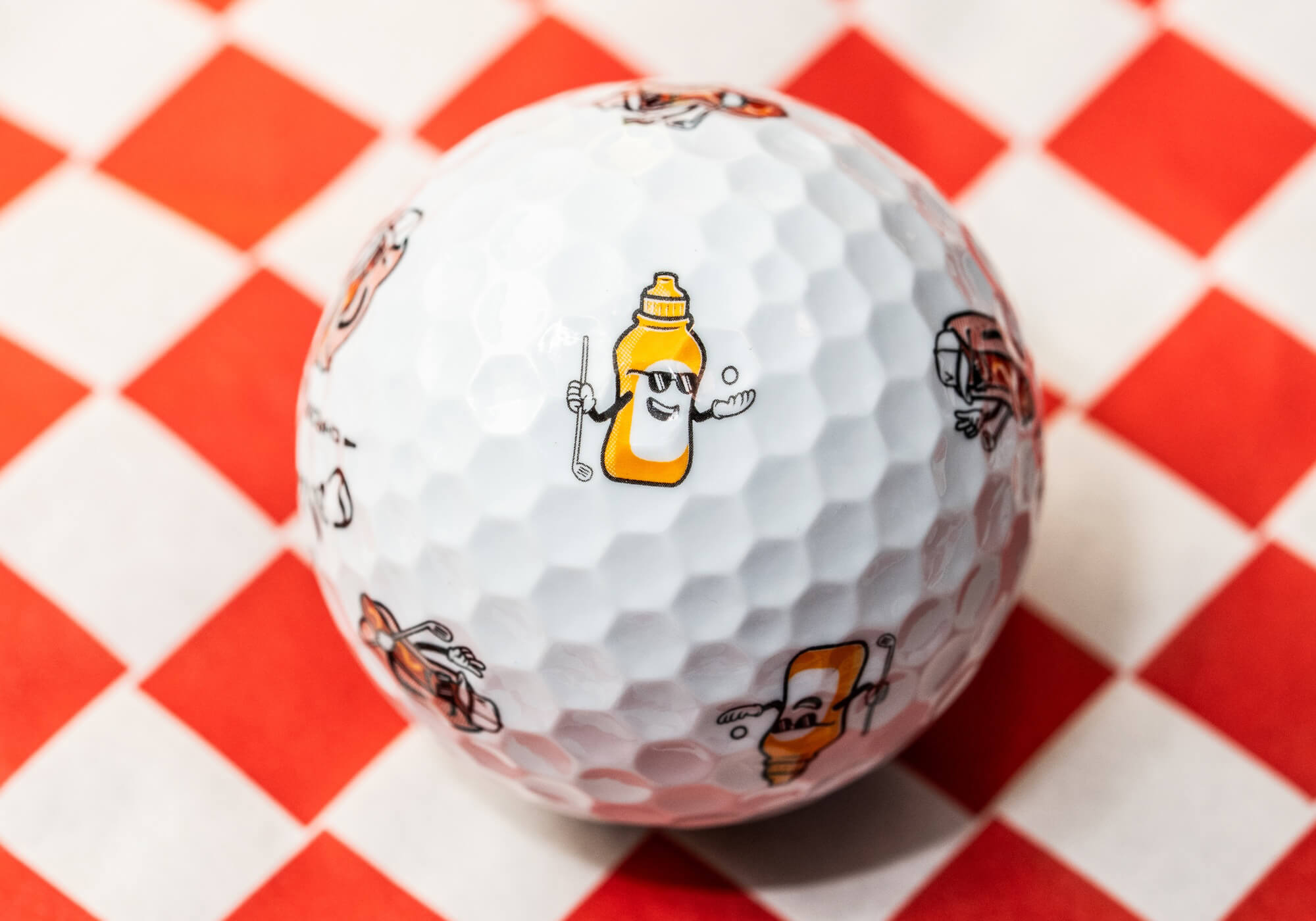 Chrome Tour Hot Dog – Senf-Design