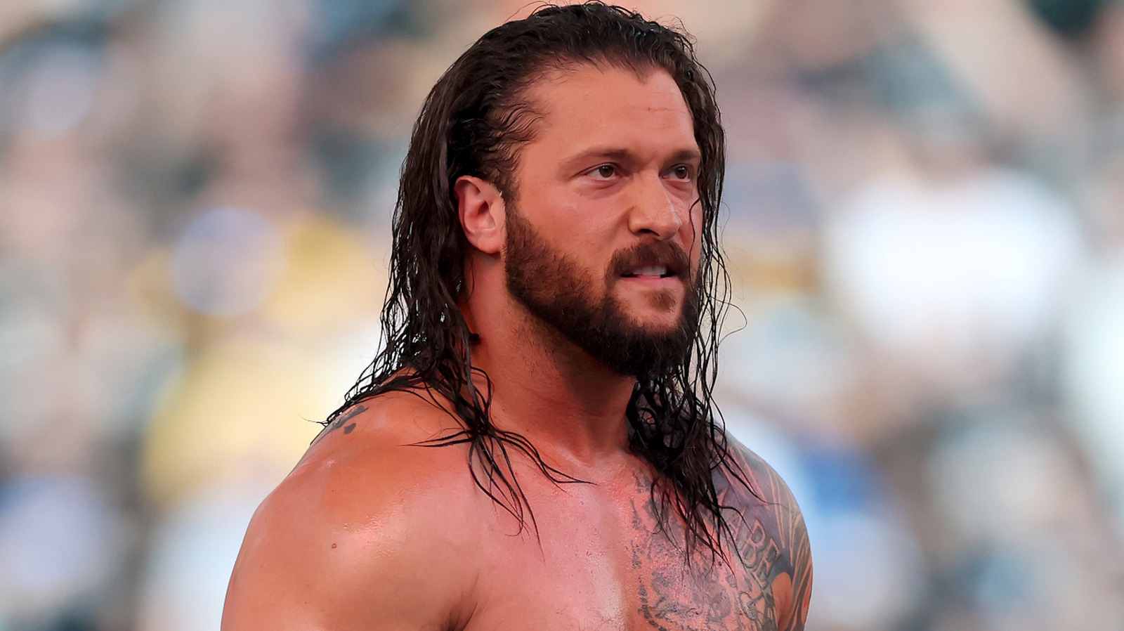 Karrion Kross sagt, es habe keine Gespräche über eine WWE-Rückkehr gegeben und er habe nichts von HHH gehört