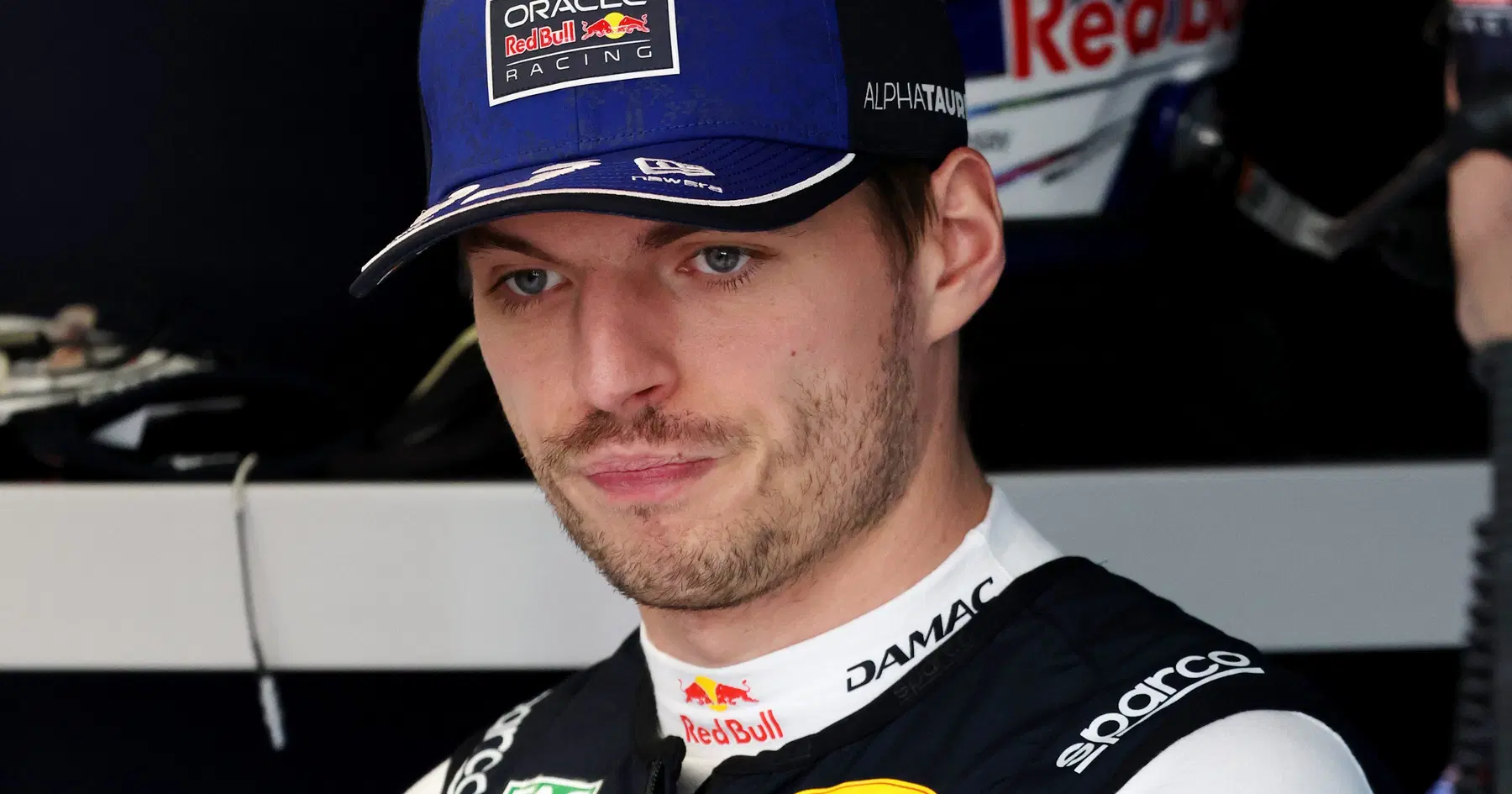 Max Verstappen wurde zum „letzten verbliebenen Soldaten“ im Red Bull „Zerstörer“ ernannt.