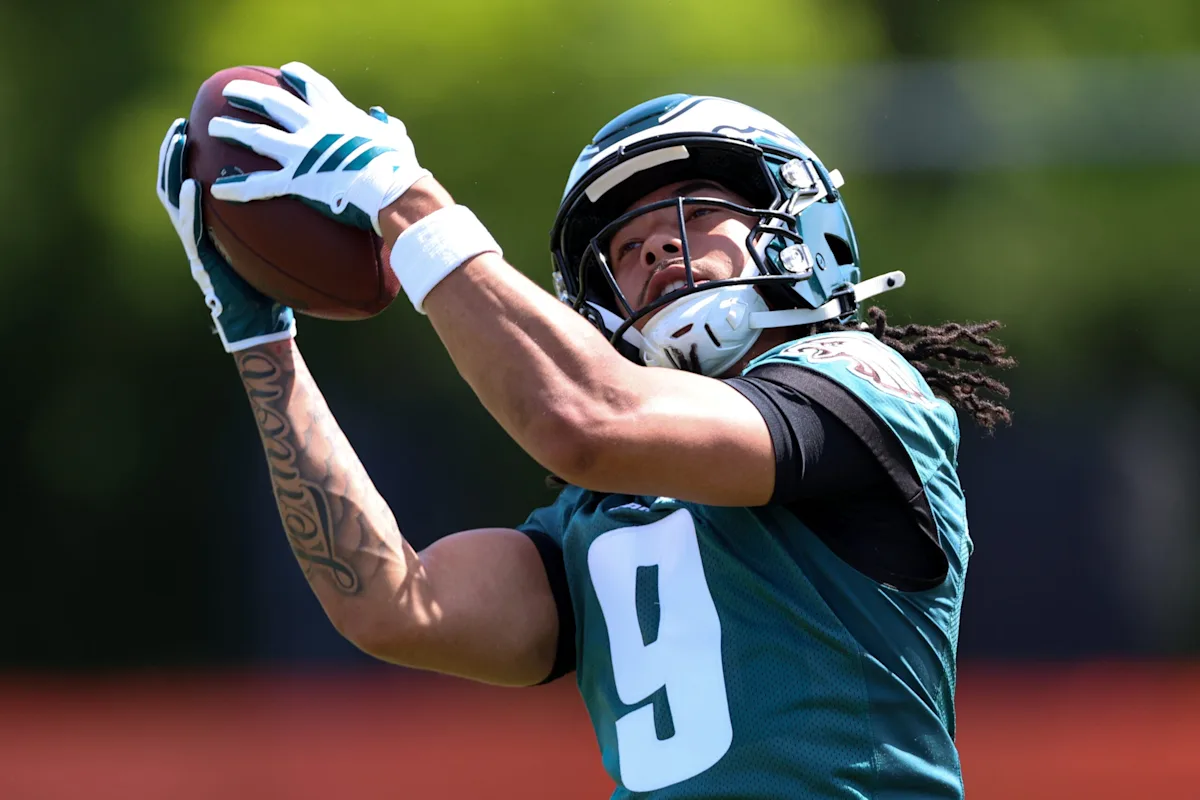 McKay Lemon, Rookie der Eagles, könnte die Erwartungen in Sean Mannions neuer Offensive zunichte machen
