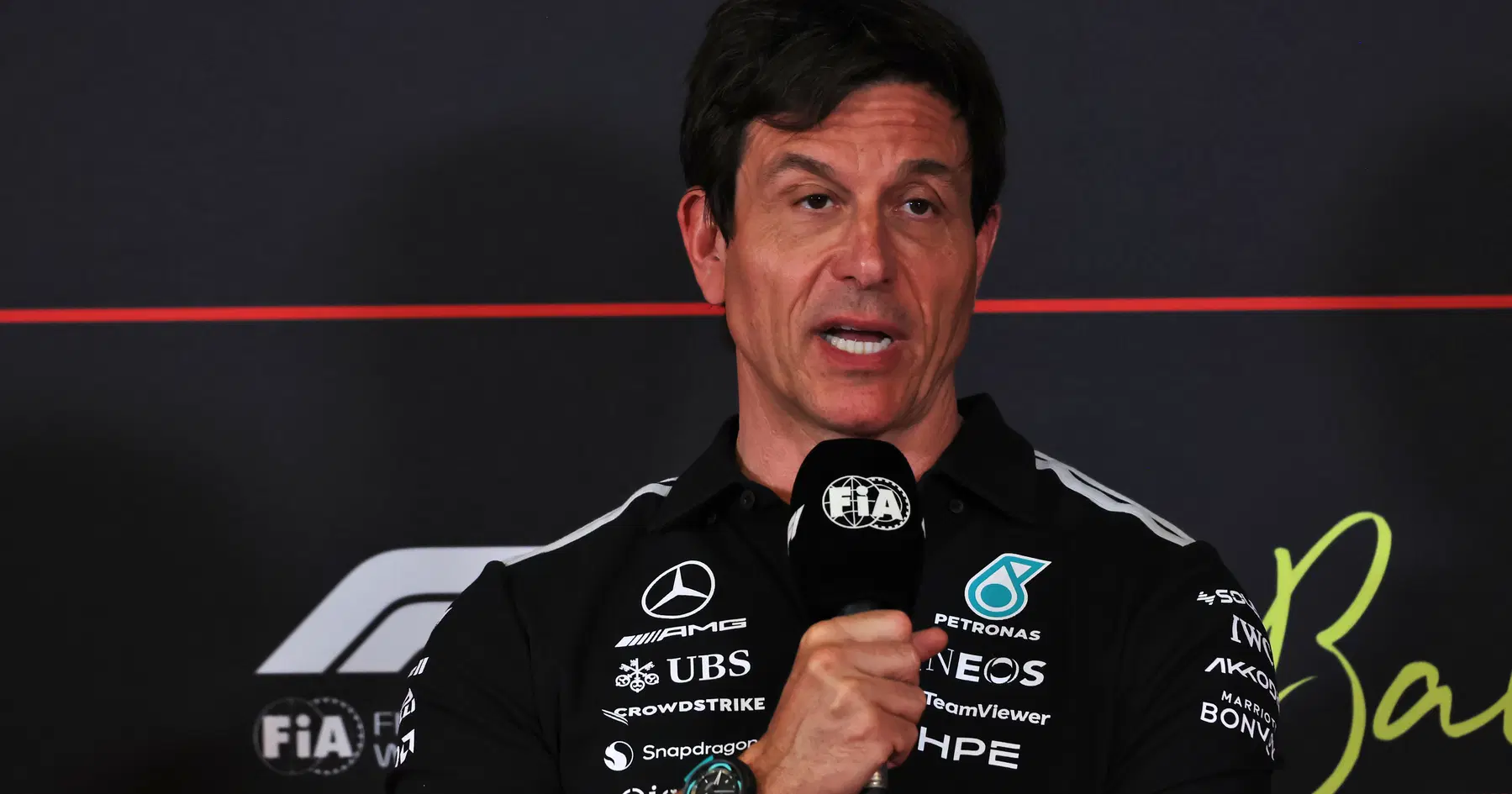 Mercedes „telefoniert mit Anwälten“ nach der Kontroverse um die Plattform von Pierre Gasly