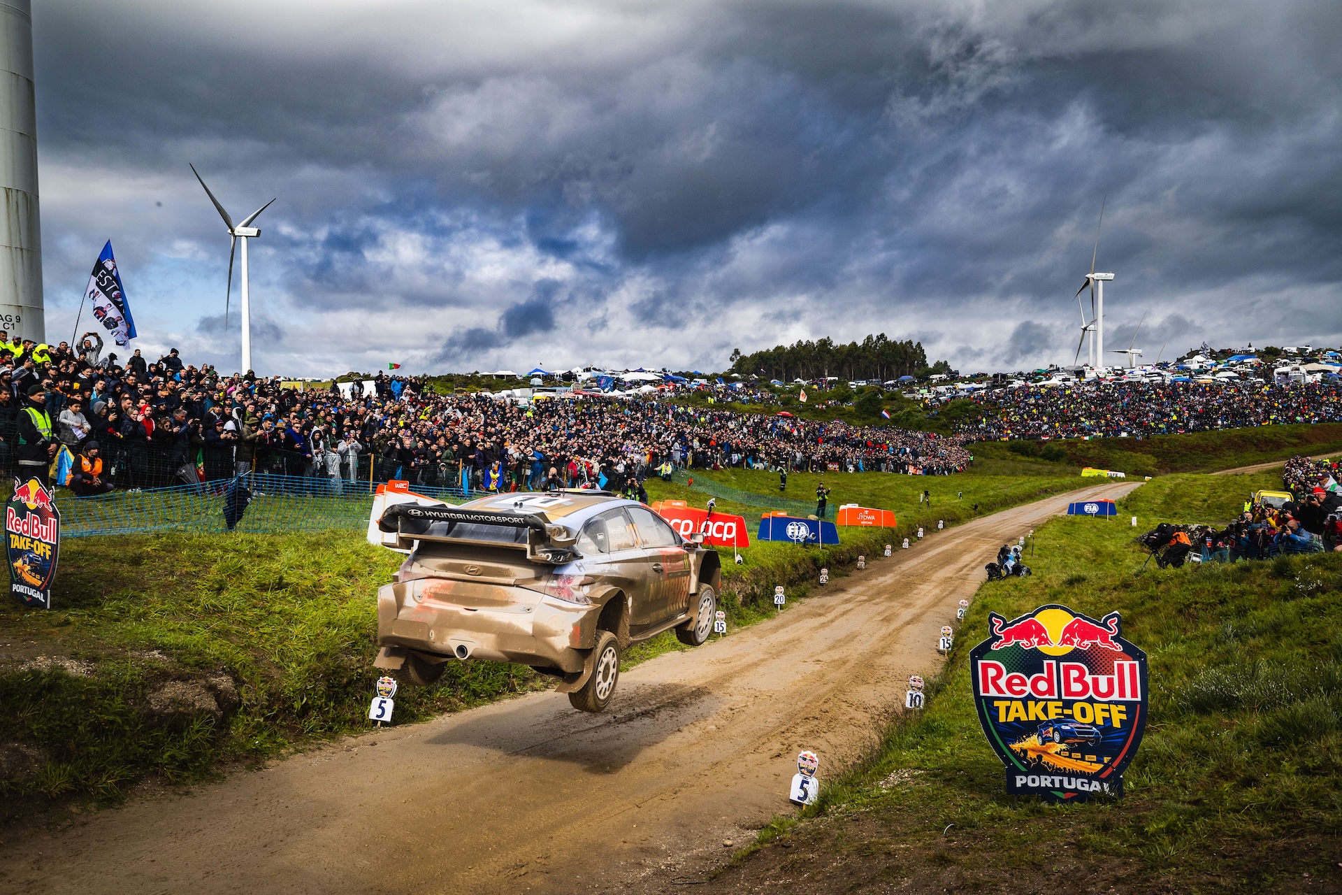 Rallye-Weltmeisterschaft – Neuville gewinnt in Portugal nach dem verstorbenen Ogier