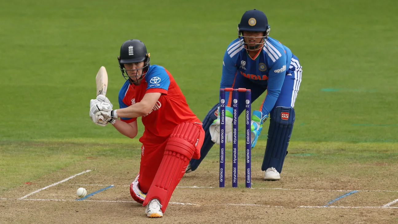 Warm-up für den T20 World Cup 2026 – Englands Allrounder übertrifft Richa Ghoshs Heldentaten im Warm-up