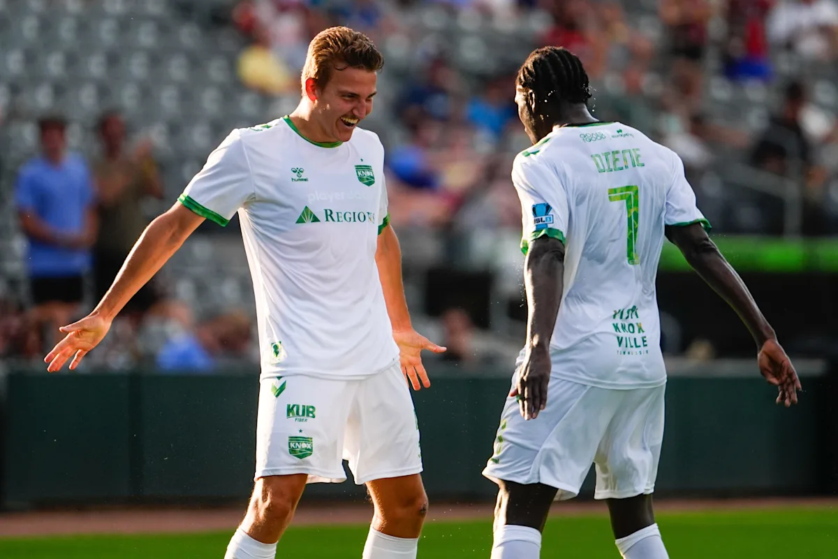 Wie ist das passiert? One Knox besiegt New York durch Tore der zweiten Chance