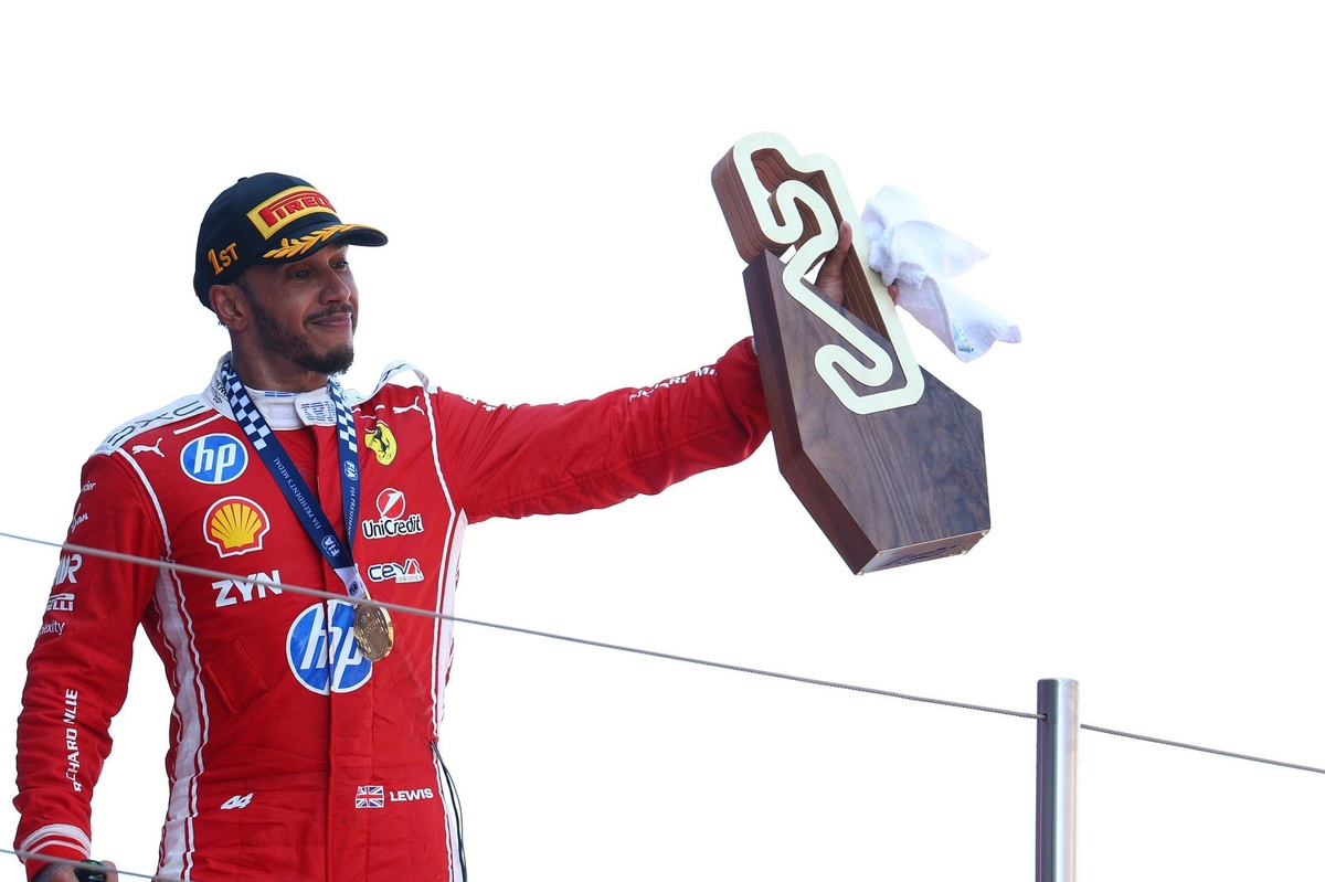 Wolffs Meinung zu Hamiltons Rückkehr zu Ferrari: „Vielleicht hilft eine Freundin“