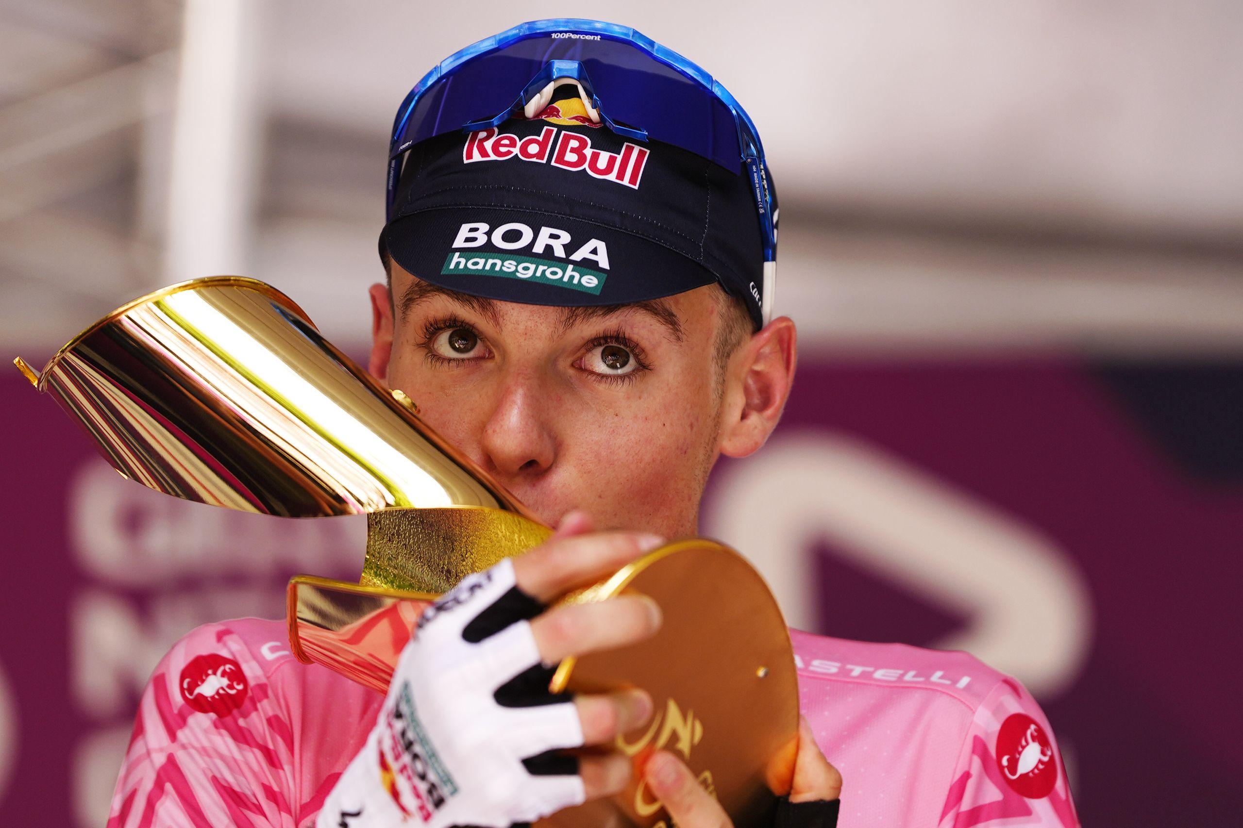 „Siege sind für meine Entwicklung sehr wichtig“ – Lorenzo Finn bekräftigt seinen Supertalent-Status als Teenager mit dem Sieg beim Giro Next Gen