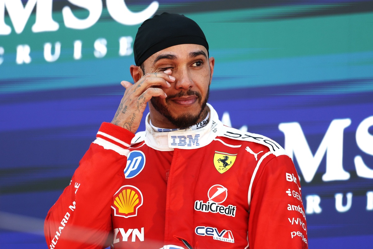 „Vergiss nicht, wer du bist“ Wie Hamilton seine Dämonen besiegte und mit Ferrari gewann